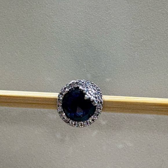 Pandora Jewelry - Pandora charm